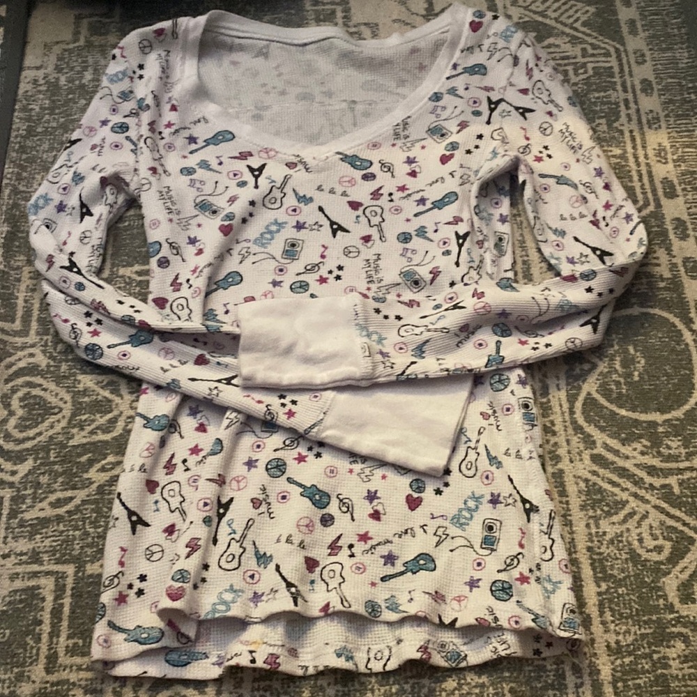 Fun pattern long sleeve shirt